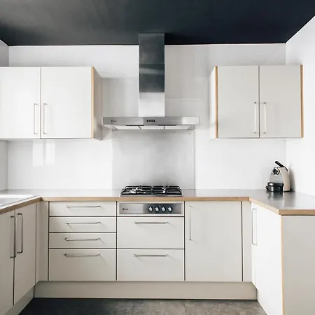 Val Apartament