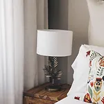 Val Apartman