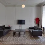 Val Apartman *